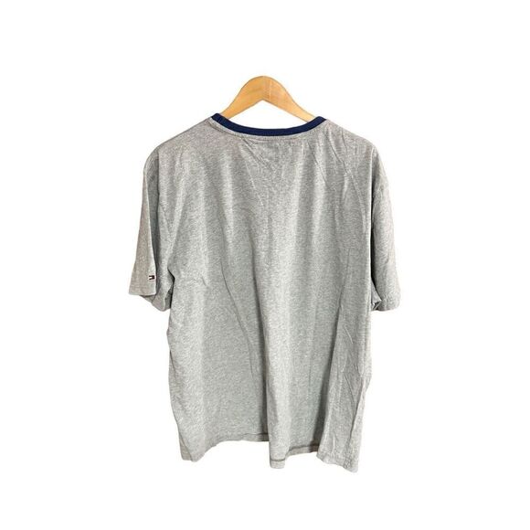 Tommy Hilfiger XXL (2XL) Grey Yellow and Navy T Shirt - Picture 2 of 5